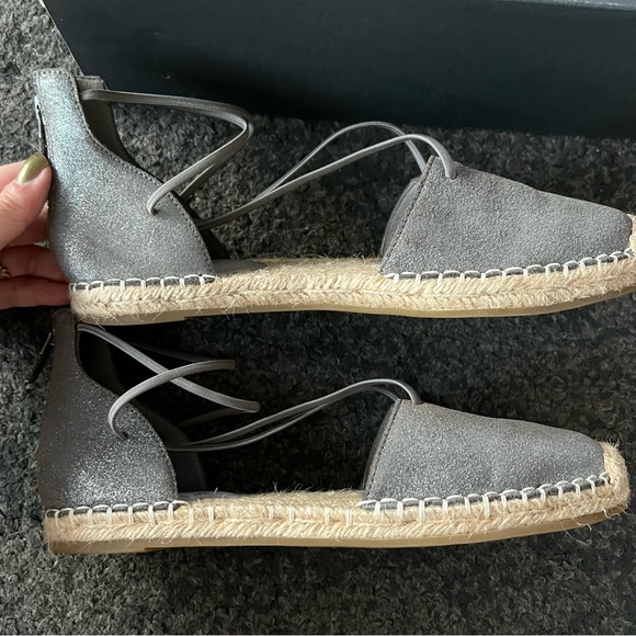 eileen fisher lee metallic espadrilles vacation cottage core - Picture 5 of 9